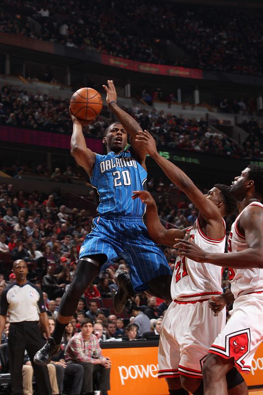 对比发现 对比发现