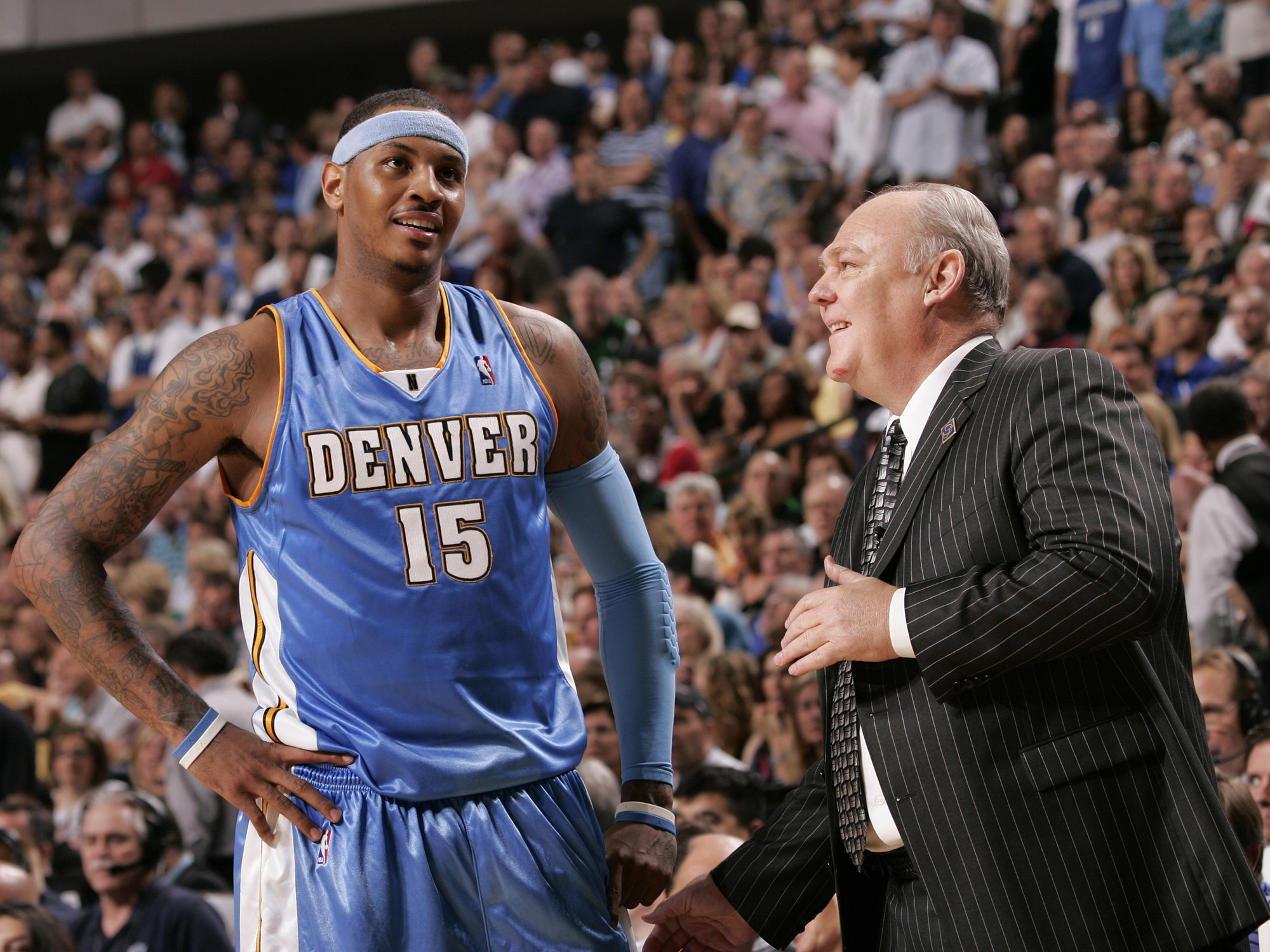 在社媒再度 在社媒再度